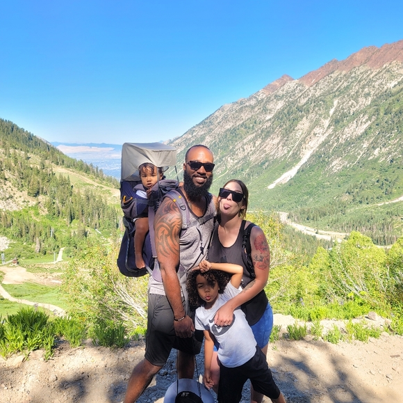 Meet your Posher, Victoria - Picture 3 of 4